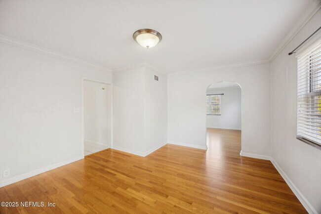 Photo - 1212 Belmont Terrace