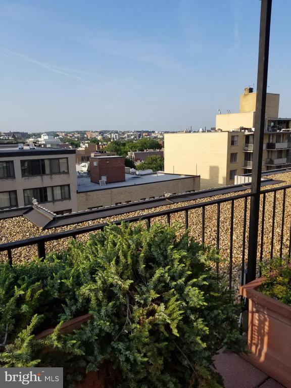 Photo - 1435 P St NW Unit 407