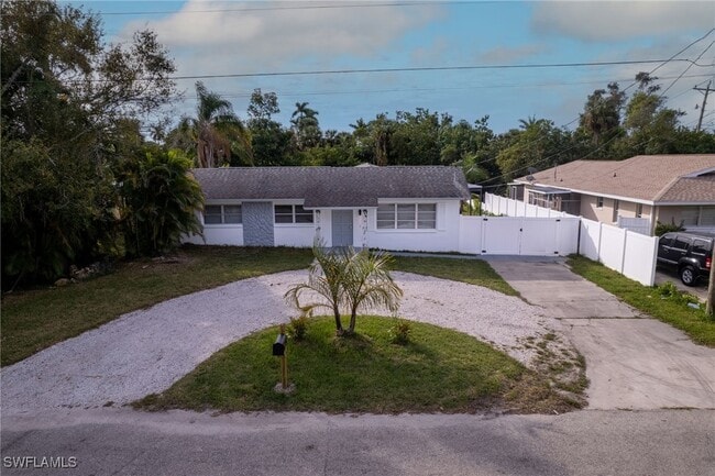 Photo - 60 Cardinal Dr Casa