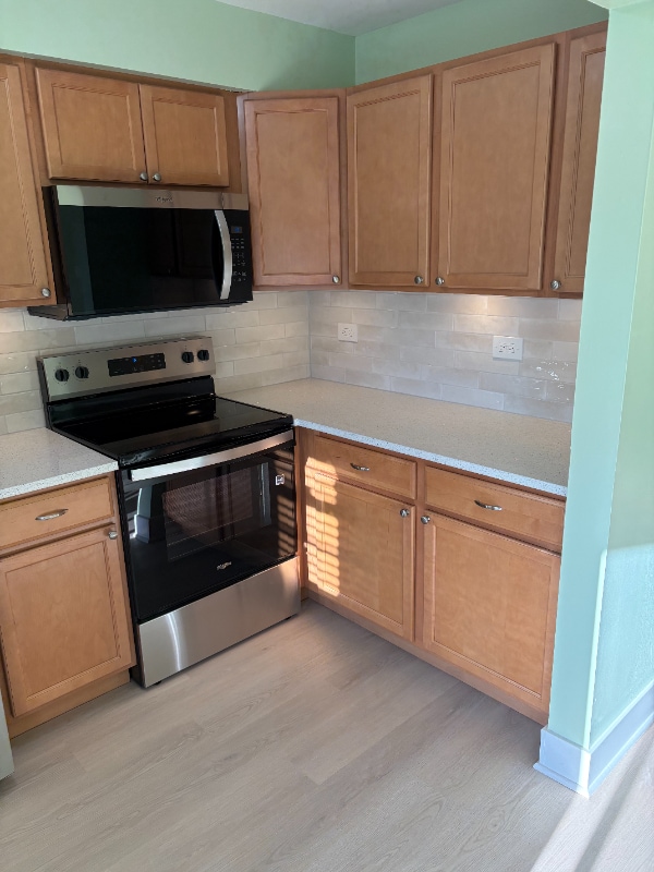 Photo - 235 Washington Square