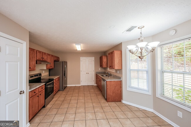 Photo - 706 Squirrels Nest Ct