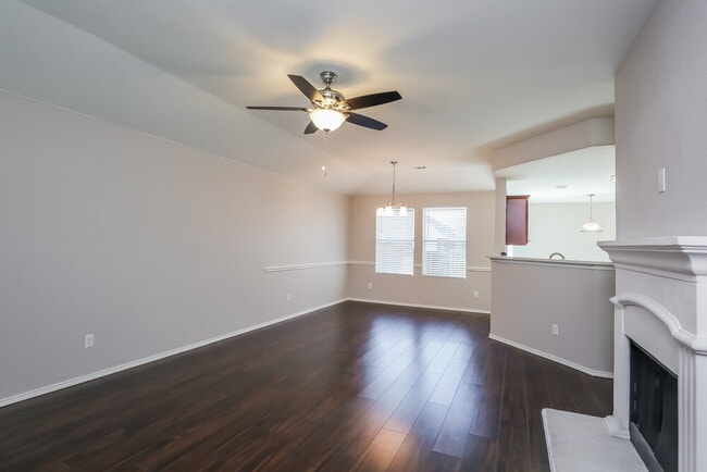 Photo - 2021 Bentwood St