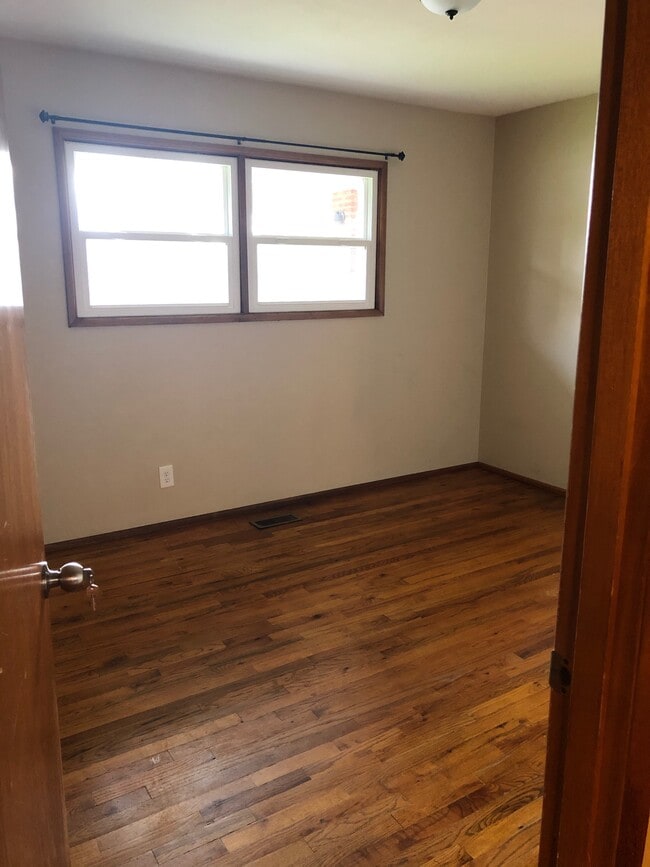 Dormitorio - 3712 Kauffman Ave Unidad 3712 Kauffman