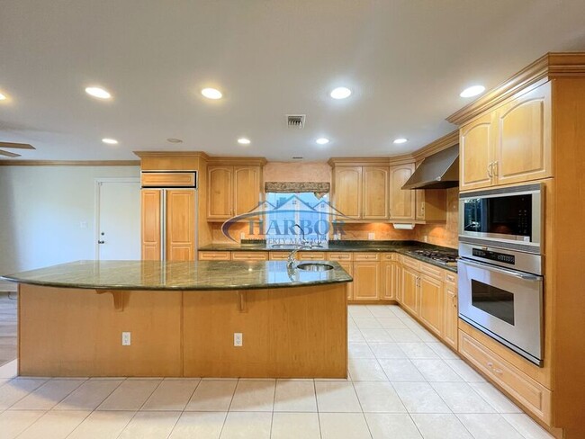 Photo - 23708 President Ave