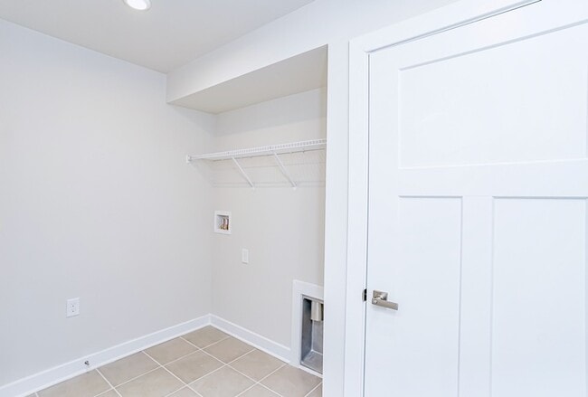 Photo - 513 Roan Creek Trl