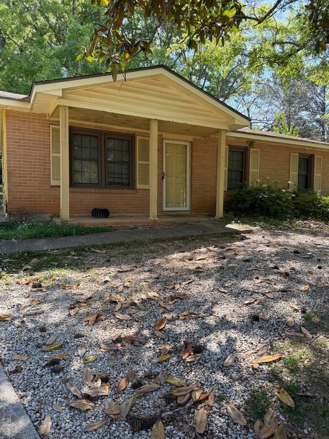 Photo - Newly Renovated!