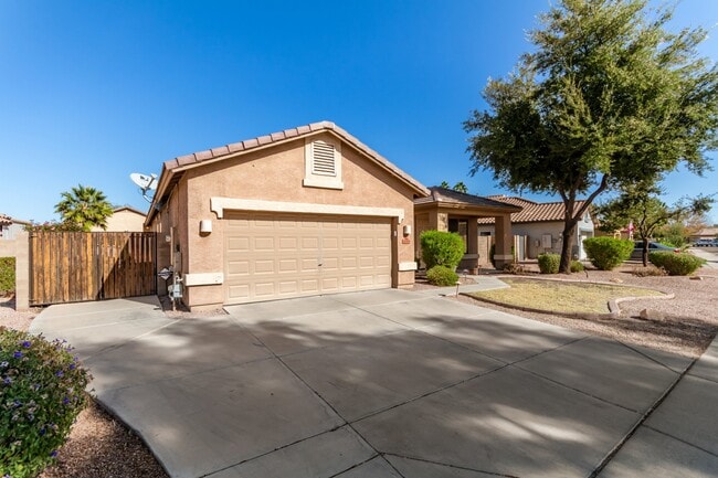 Photo - 4384 E Cherry Hills Dr