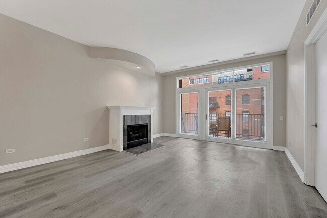 Photo - 550 W Fulton St Unit 507