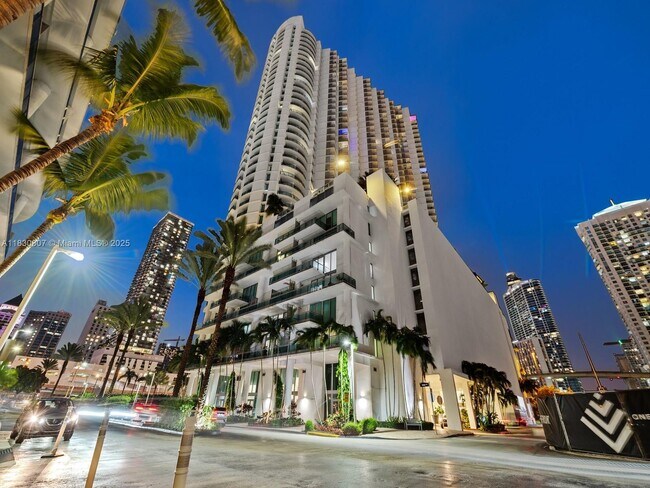 Photo - 350 S Miami Ave Unidad 3510 Rental