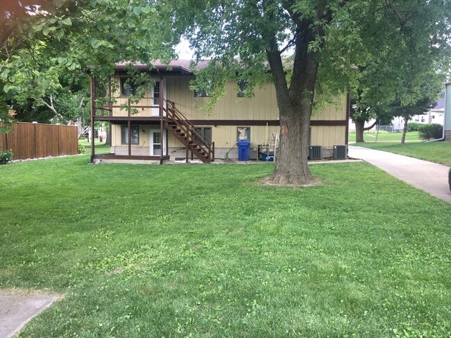 Back yard - 157 N West St Unit 1