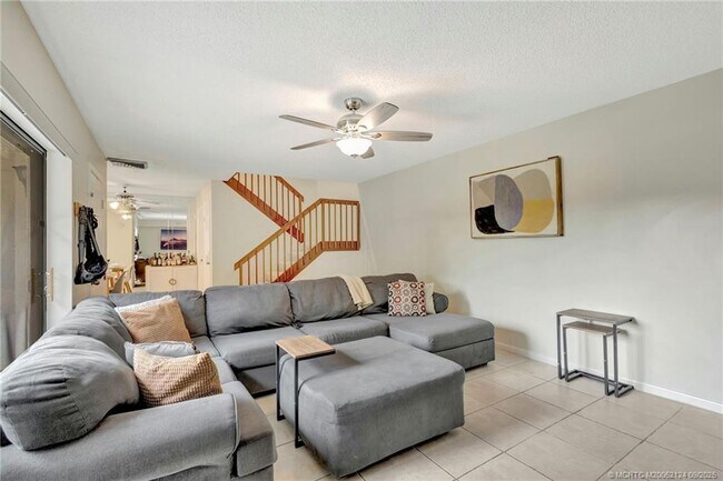 Photo - 2930 SW Sunset Trace Cir