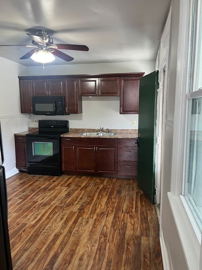 Photo - Columbia 3bed 1 bath home