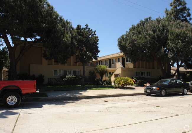 Photo - Shorecrest Apartments