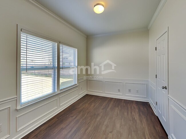 Photo - 9907 Fernspray Rd