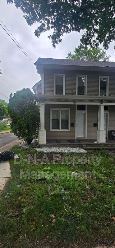 Photo - 315 S Courtland St