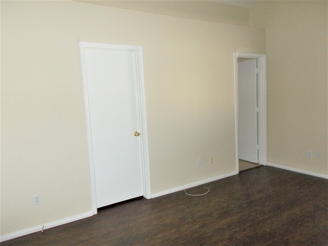 Photo - 3324 N 83rd Dr