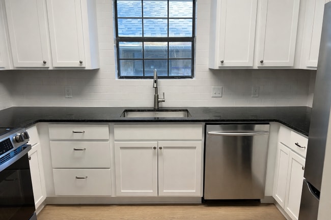 Photo - 13396 Garden Lake Rd