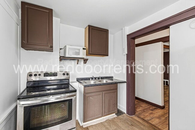 Photo - 408 N Oakland Ave