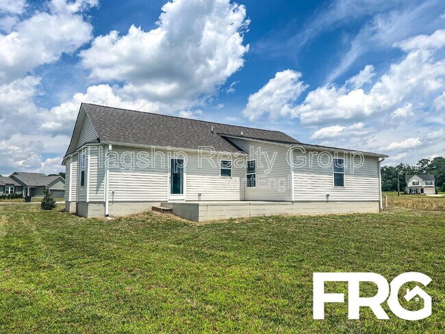 Photo - 102 Michael Thomas Pl