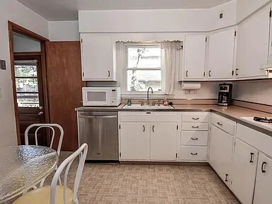 Photo - 921 S Eastside Dr