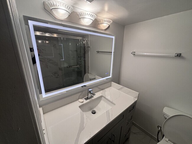 Photo - 39 Sugarcane Av