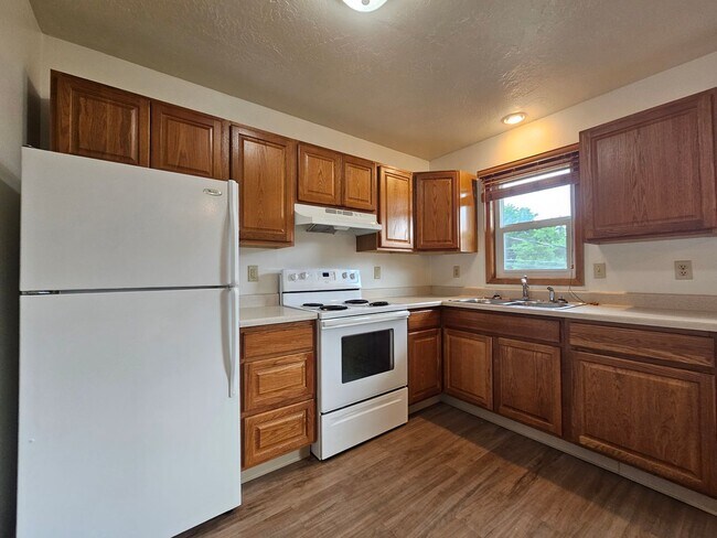 Photo - 2322 Dearborn Ave Unit 2
