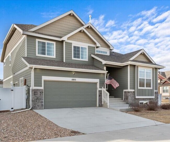 Photo - Modern 4-Bedroom Home in Desirable Promontory Neighborhood - Pet Friendly