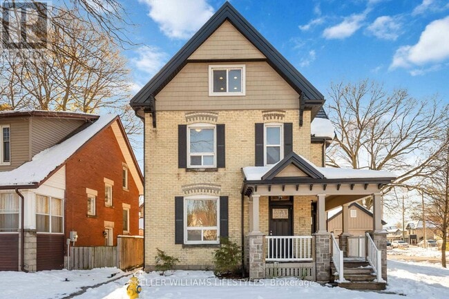 Photo - 79 Beaconsfield Ave Unit 1