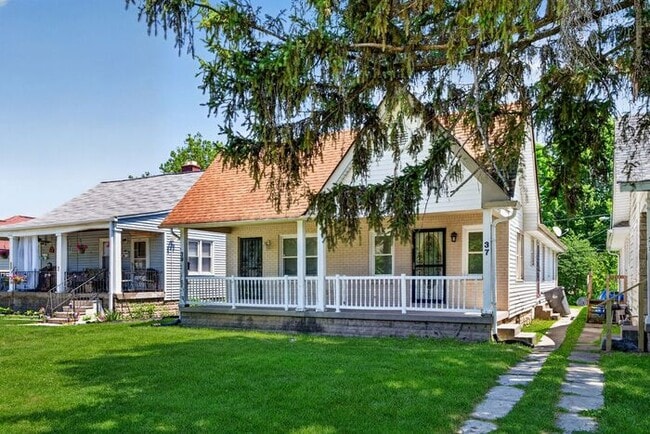 Freshly Updated Home in Warren Township