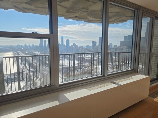Photo - 400 E Randolph St Unit 3905