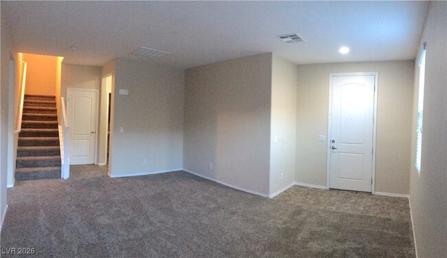 Photo - 10625 Mt Jefferson Ave