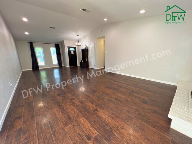 Photo - 502 Dickey Dr