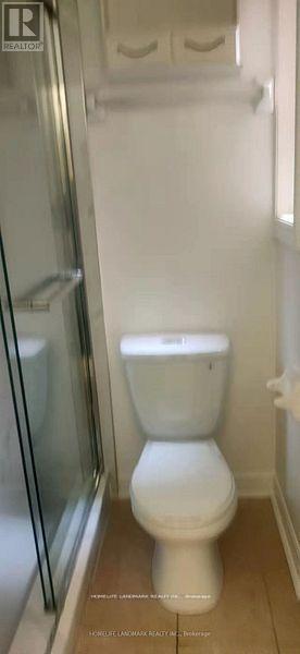 Photo - 2475 Yonge St
