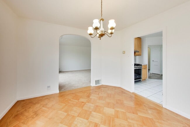 Photo - Bright Corner Home with Family Room, Yard & Laundry in Prime Sunset Location!