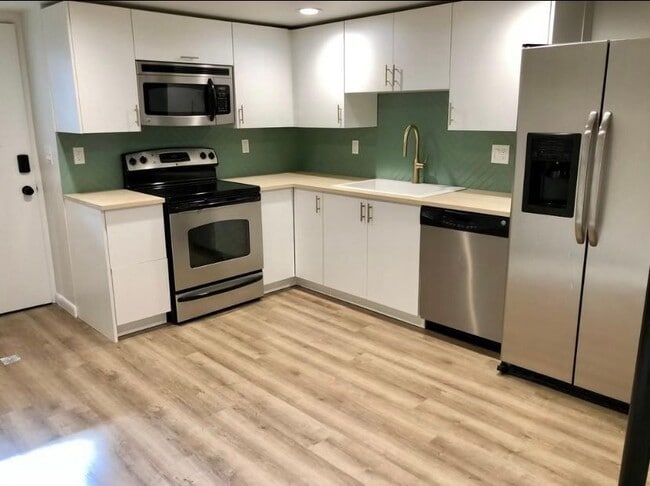 Photo - 1556 E 4095 S Unit B