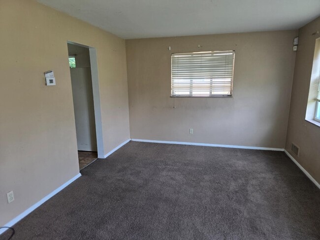 Photo - 5110 Chantilly Dr