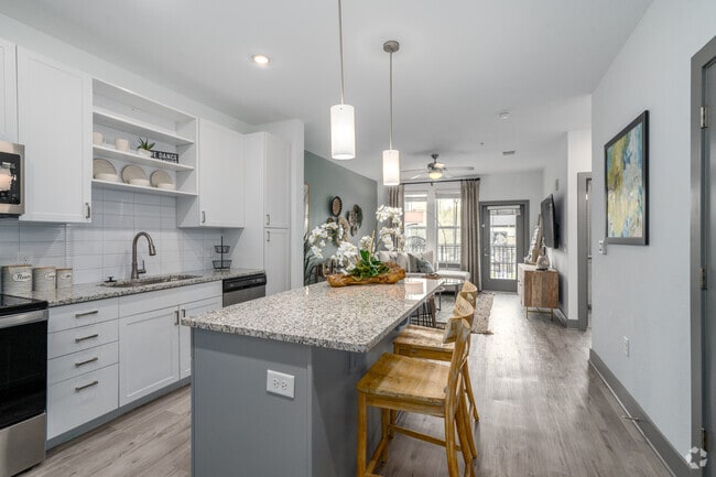 1BR, 1BA
