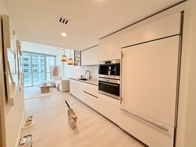 Photo - 495 Brickell Ave Unit 5106