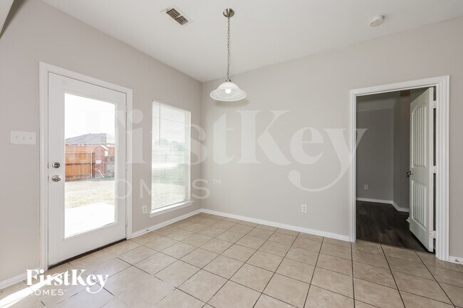 Photo - 6728 Ohana Pl