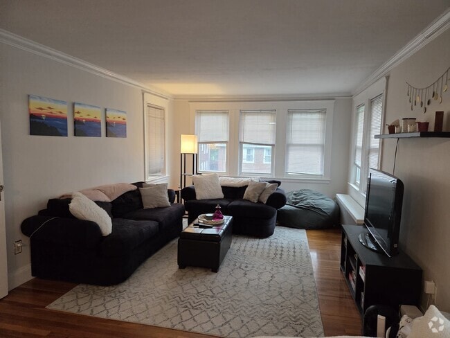 Building Photo - 88 Colborne Rd Unit 1 Rental