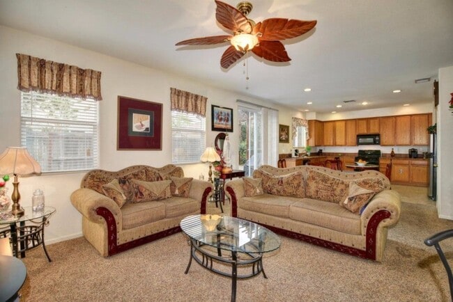 North Natomas 2 Story 3 Bedroom w/ Loft. 2... - North Natomas 2 Story 3 Bedroom w/ Loft. 2...