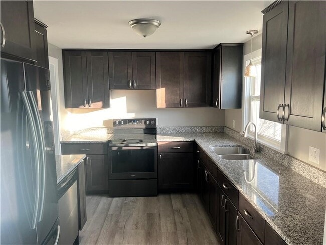 Photo - 1086 Flynn Rd