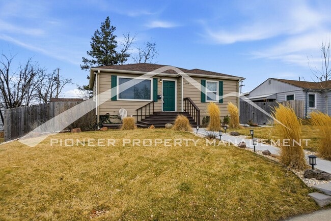 Photo - Spacious Home with Central AC and Washer/Dryer