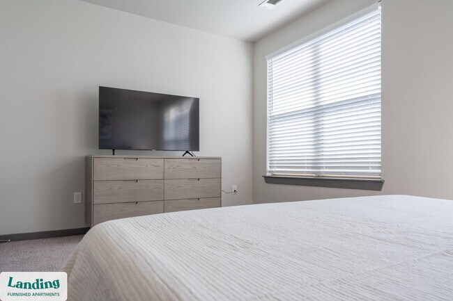 Photo - 1415 N Main Ave Unidad 1347