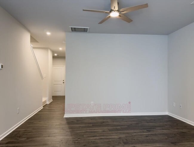 Photo - 168 Randwick Ln