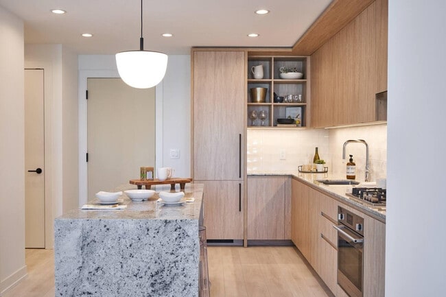 Photo - 540 N Orleans St Unidad ID407373P