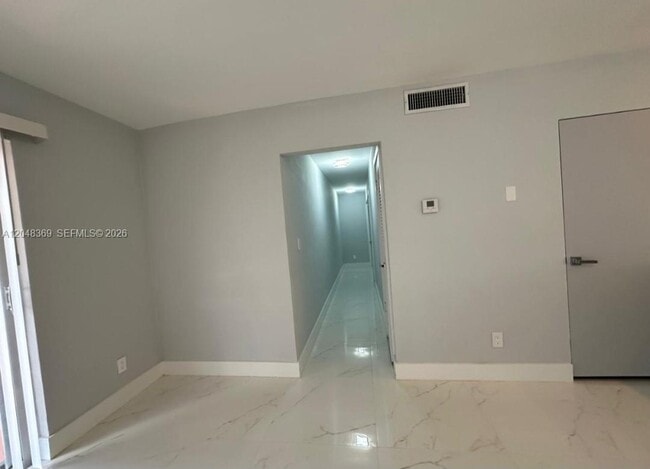 Photo - 1722 Mayo St Unit 207