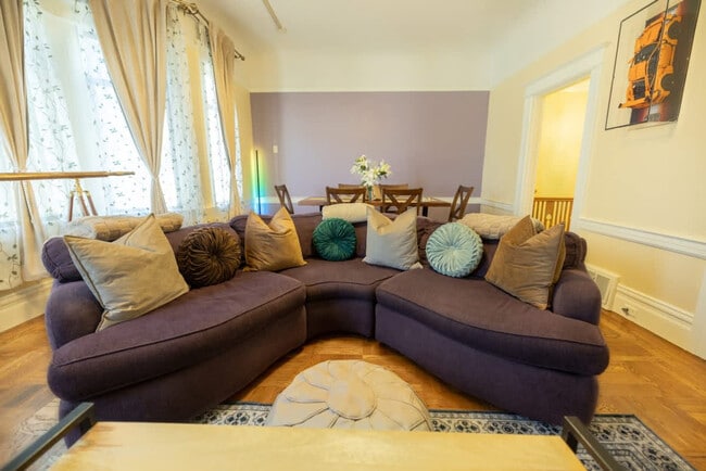 Photo - 1107 Broadway Unidad ID1309749P