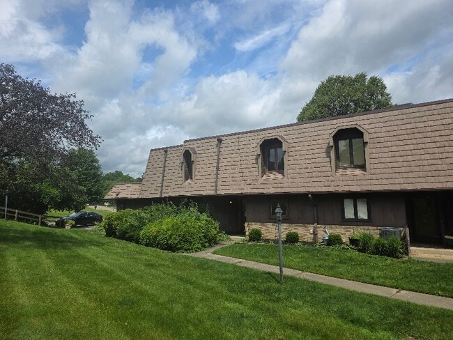 Building Photo - 3421 Burrwood Dr Rental