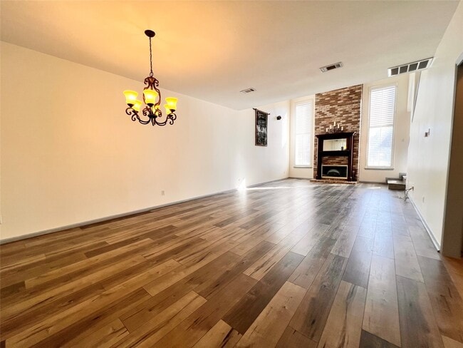 Photo - 727 Bunker Hill Rd Unit 92